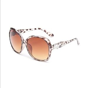 Trendy Leopard Print Sunglasses
